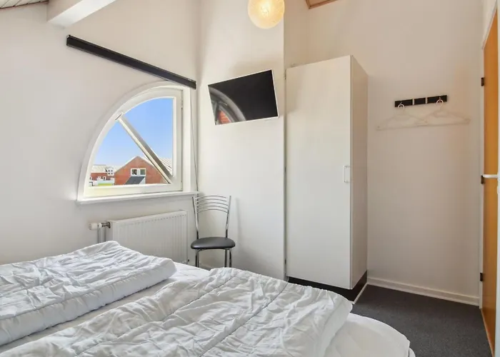 Appartamento Faidra - 2-5km From The Sea By Interhome *